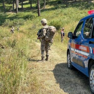 ormanlik alanda mangal yakanlara binlerce lira ceza hLfY9Rje