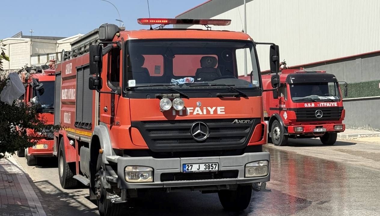 gaziantepte fabrikada yangin Iqbbxdc7