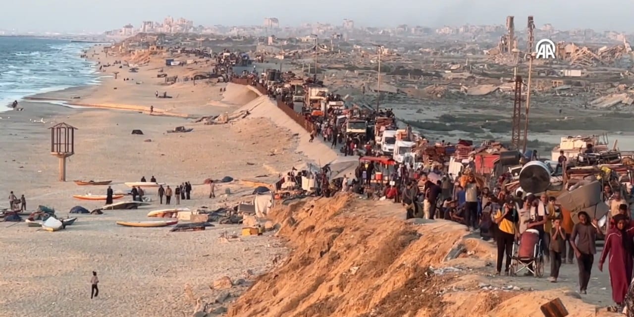 gazzede insanlik drami bombalarin arasindan zorunlu goc cZxaCtlI