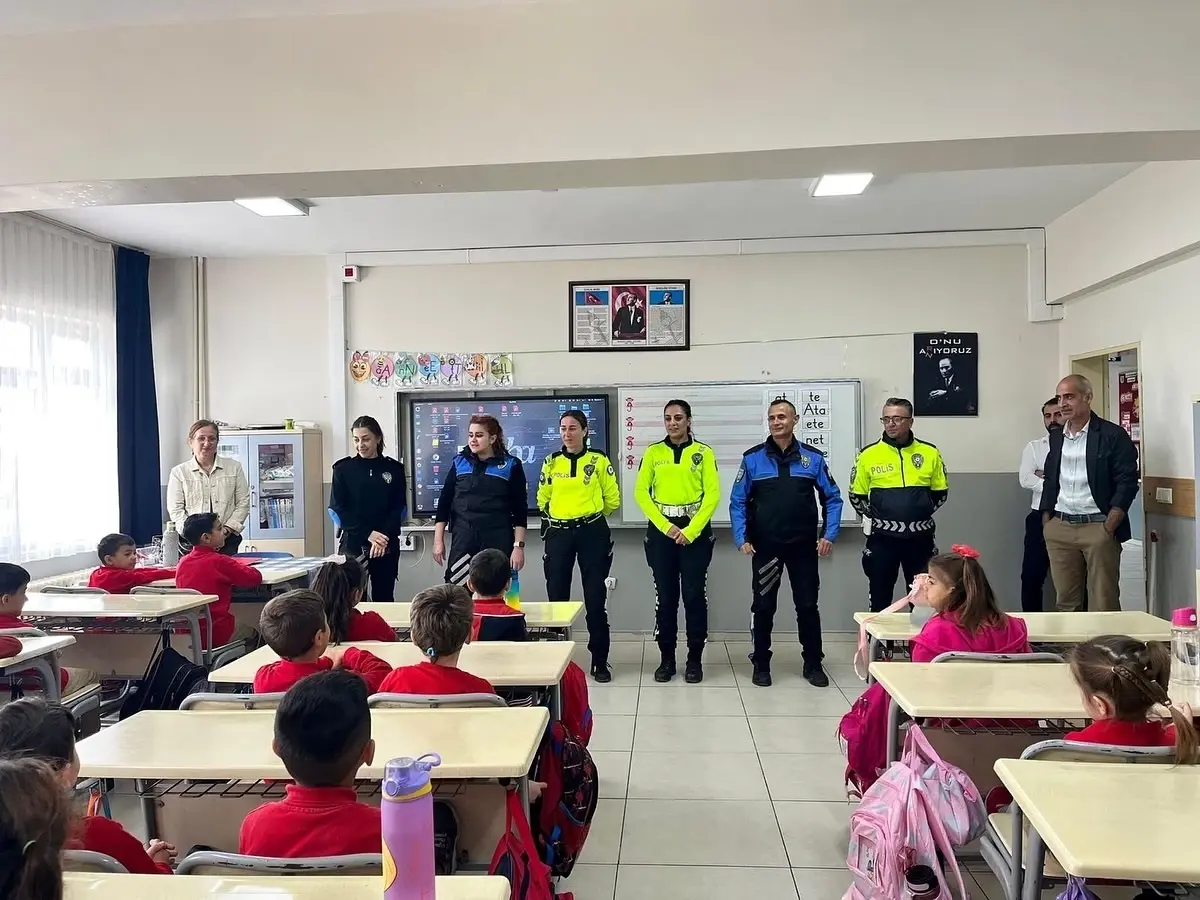 tekirdagda ogrencilere polislik meslegi anlatildi miYkUjnB