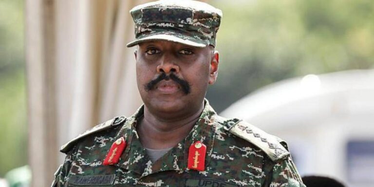 uganda-baskomutani-yine-turkiyeyi-tehdit-etti-ya-teslim-edin-ya-sonuclarina-katlanin-zuLO92Hn